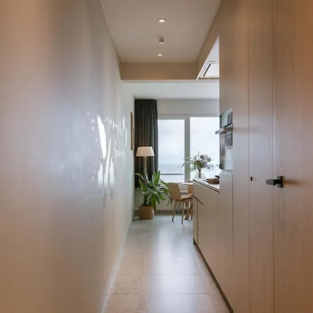 Huswell - Charming In The Centre Of With Sea View Apartment *
