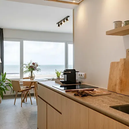Apartment Huswell - Charming In The Centre Of With Sea View *
